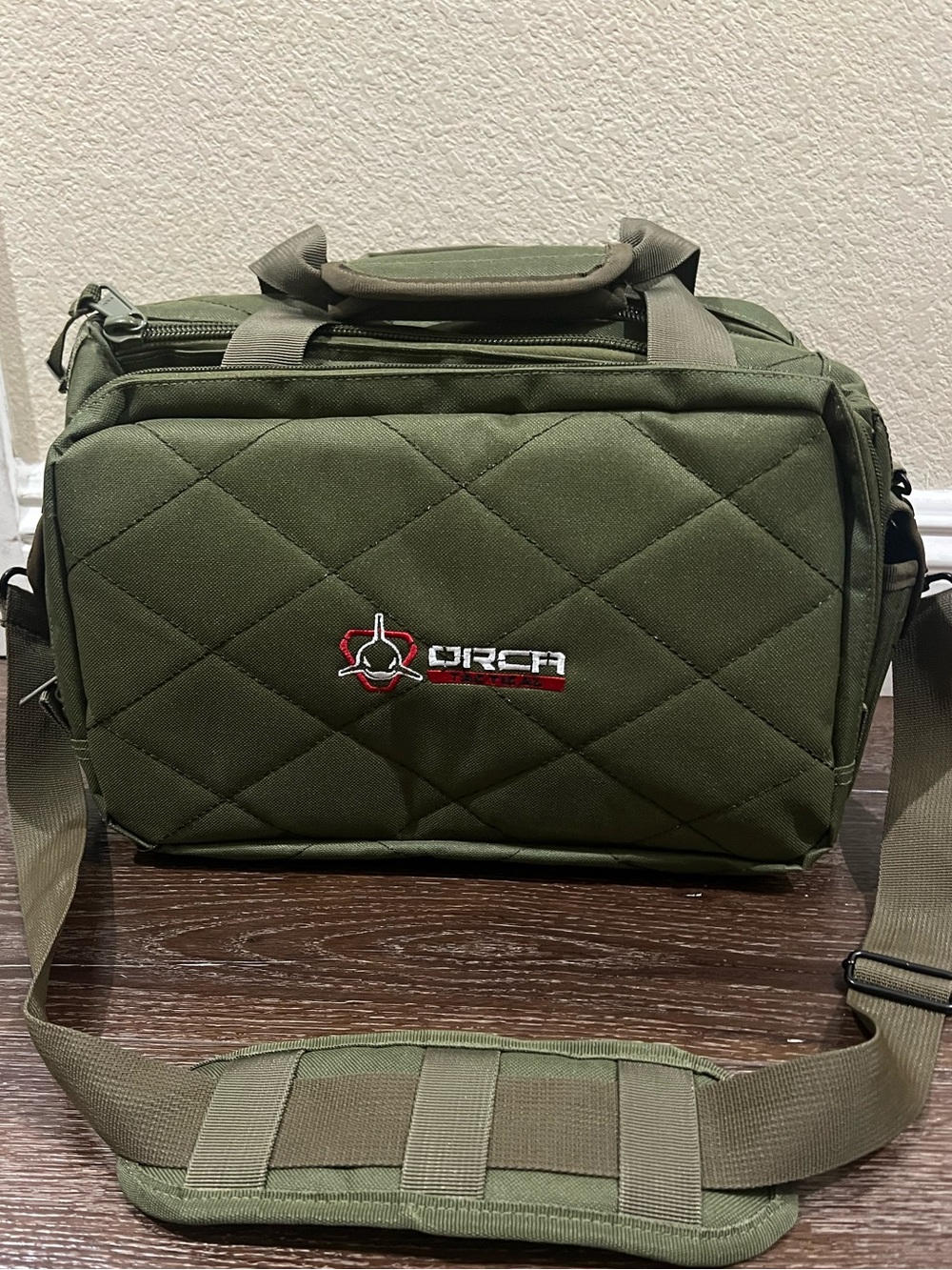 EUC orca Tactical Olive Green Quilted gun range Bag